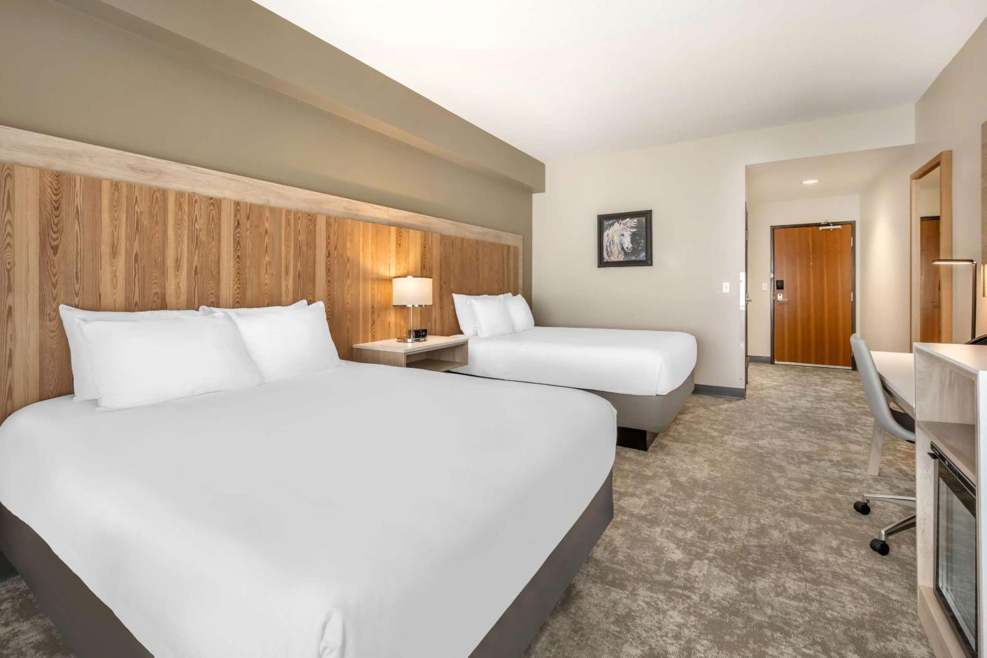 Radisson Hotel Pendleton Airport Экстерьер фото